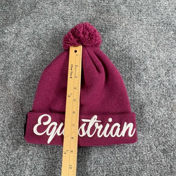 Horze Equestrian Beanie Hat Wine Plum Pom Pom Knit Winter‎ Cap Warm Streetwear - Picture 7 of 7